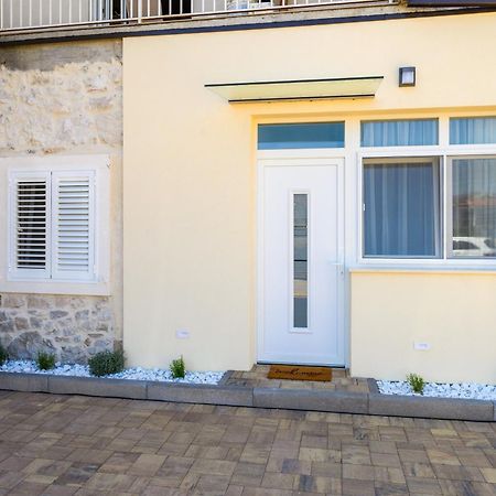 Apartmani Boras Metkovic Bagian luar foto