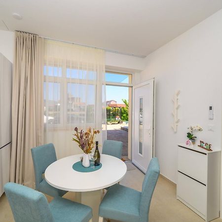 Apartmani Boras Metkovic Bagian luar foto
