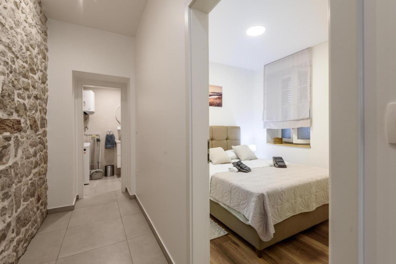 Apartmani Boras Metkovic Bagian luar foto
