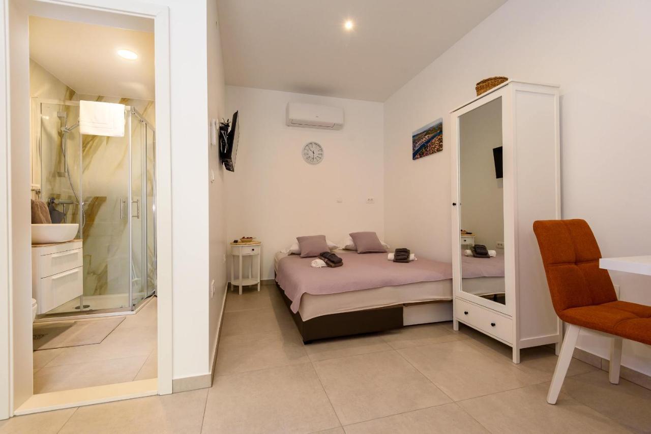 Apartmani Boras Metkovic Bagian luar foto