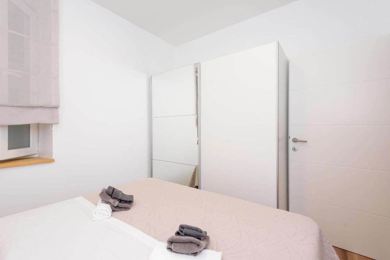 Apartmani Boras Metkovic Bagian luar foto