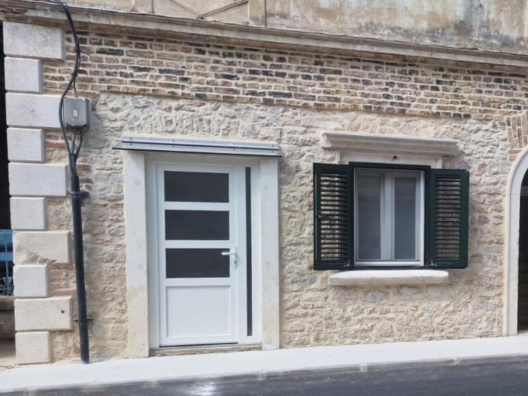 Apartmani Boras Metkovic Bagian luar foto