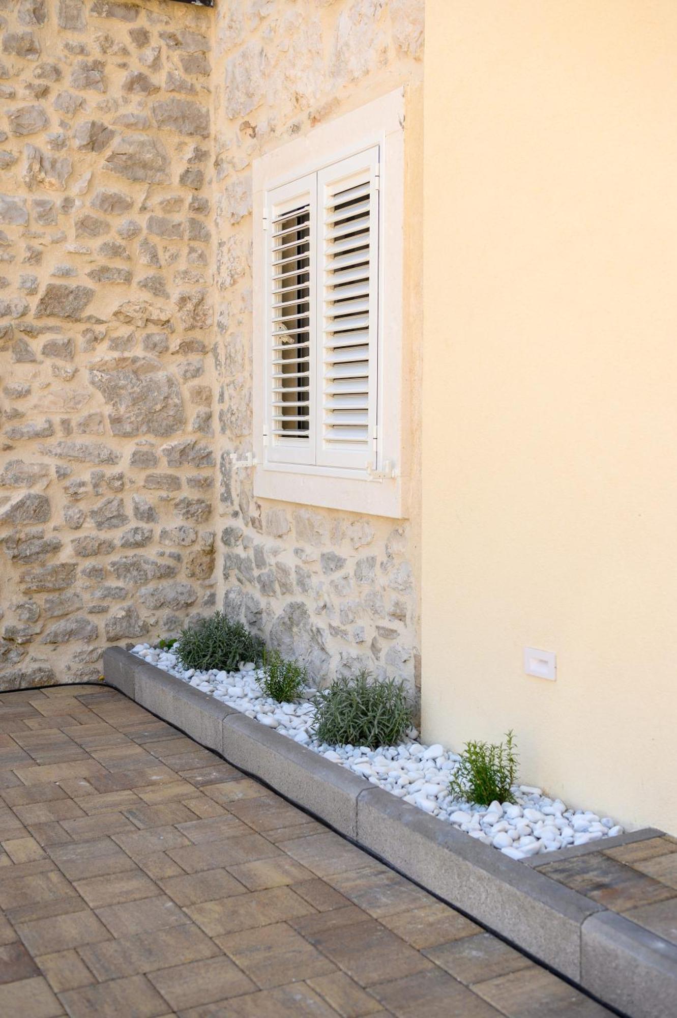 Apartmani Boras Metkovic Bagian luar foto
